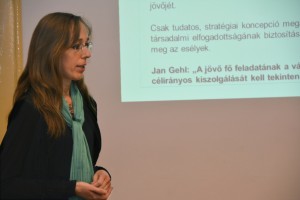 vez_kerekasztal_022